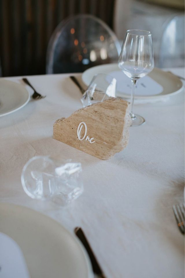 TRAVERTINE STONE BEIGE TABLE NUMBERS