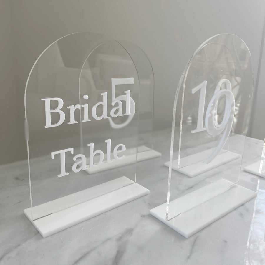 CURVED ACRYLIC CLEAR & WHITE TABLE NUMBERS